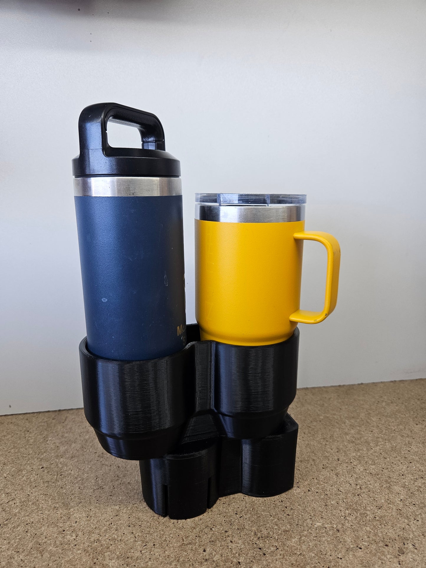 Isuzu DMax/Mux center cup holder