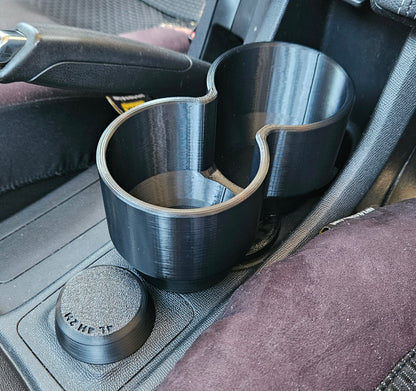 Isuzu DMax/Mux center cup holder